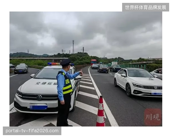 卢赛尔体育场散场疏散协议为何在峰值流量下彻底失效